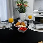Tempus Te Aparts With Balcony 아파트 페르누