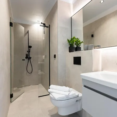 Tempus Te Aparts With Balcony