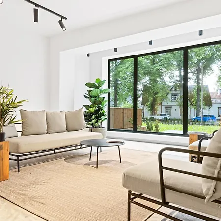 Tempus Te Aparts With Balcony Apartment