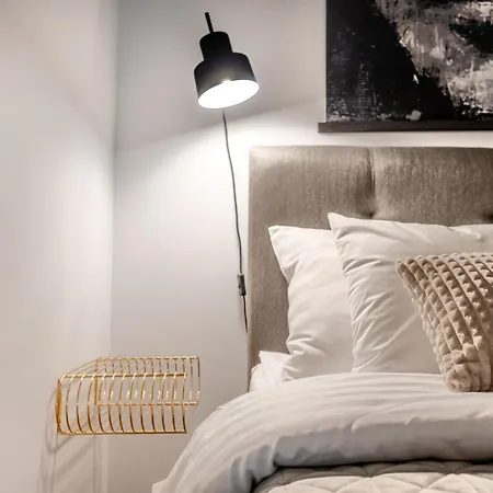 Tempus Te Aparts With Balcony