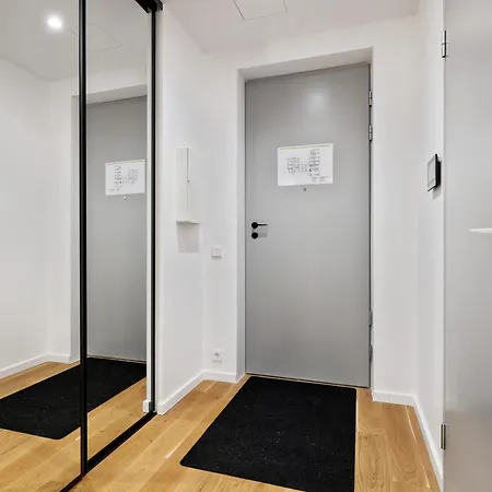 Tempus Te Aparts With Balcony *