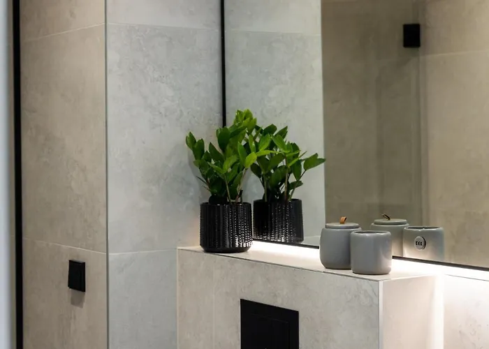 Tempus Te Aparts With Balcony